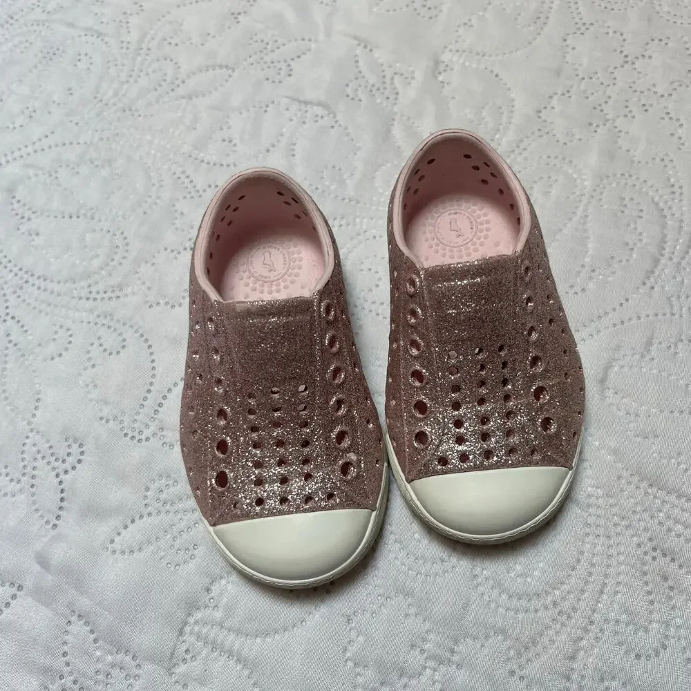 Native Jefferson Bling Glitter Sneakers Size 5